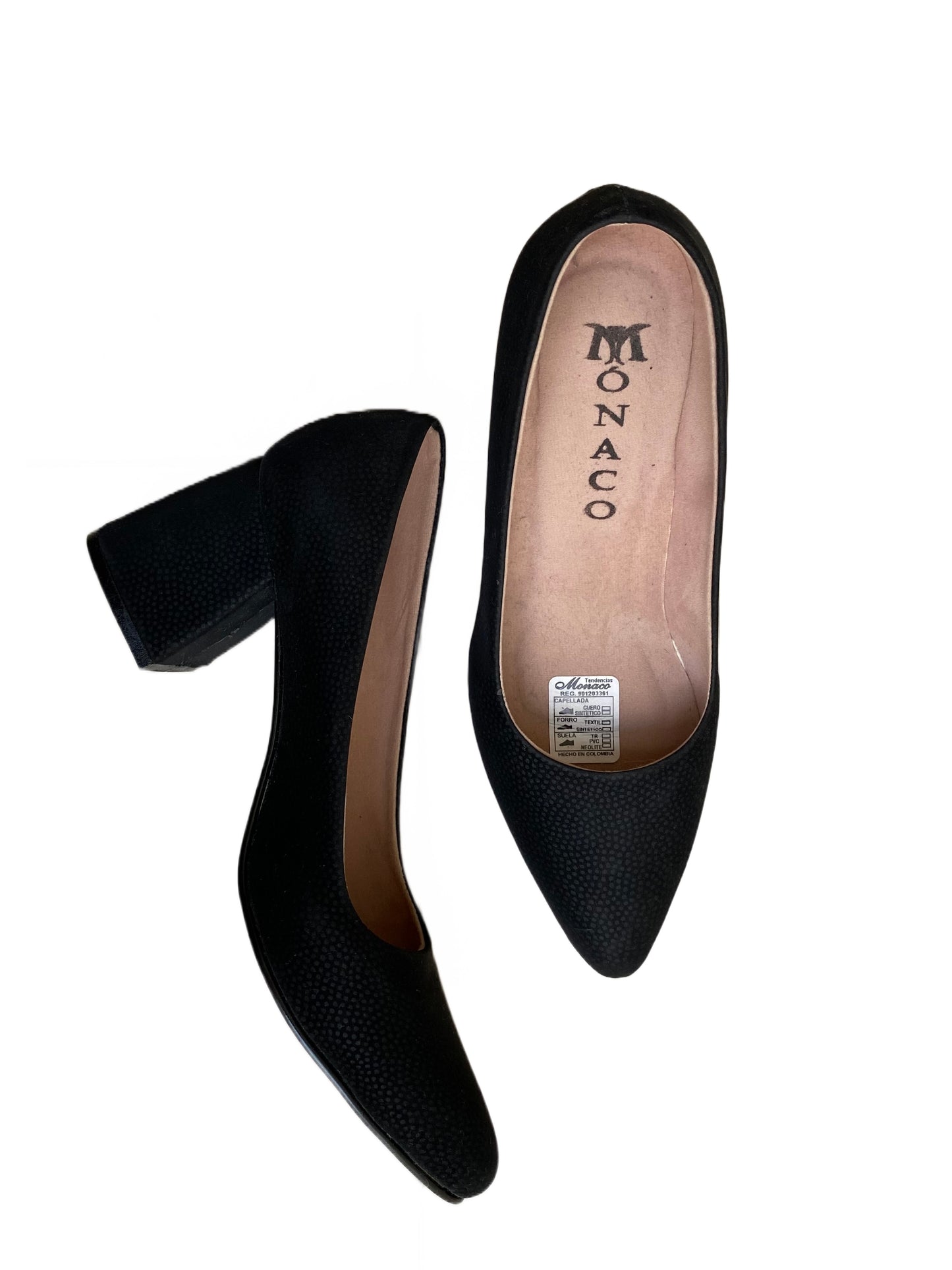 Tacones bajitos negros