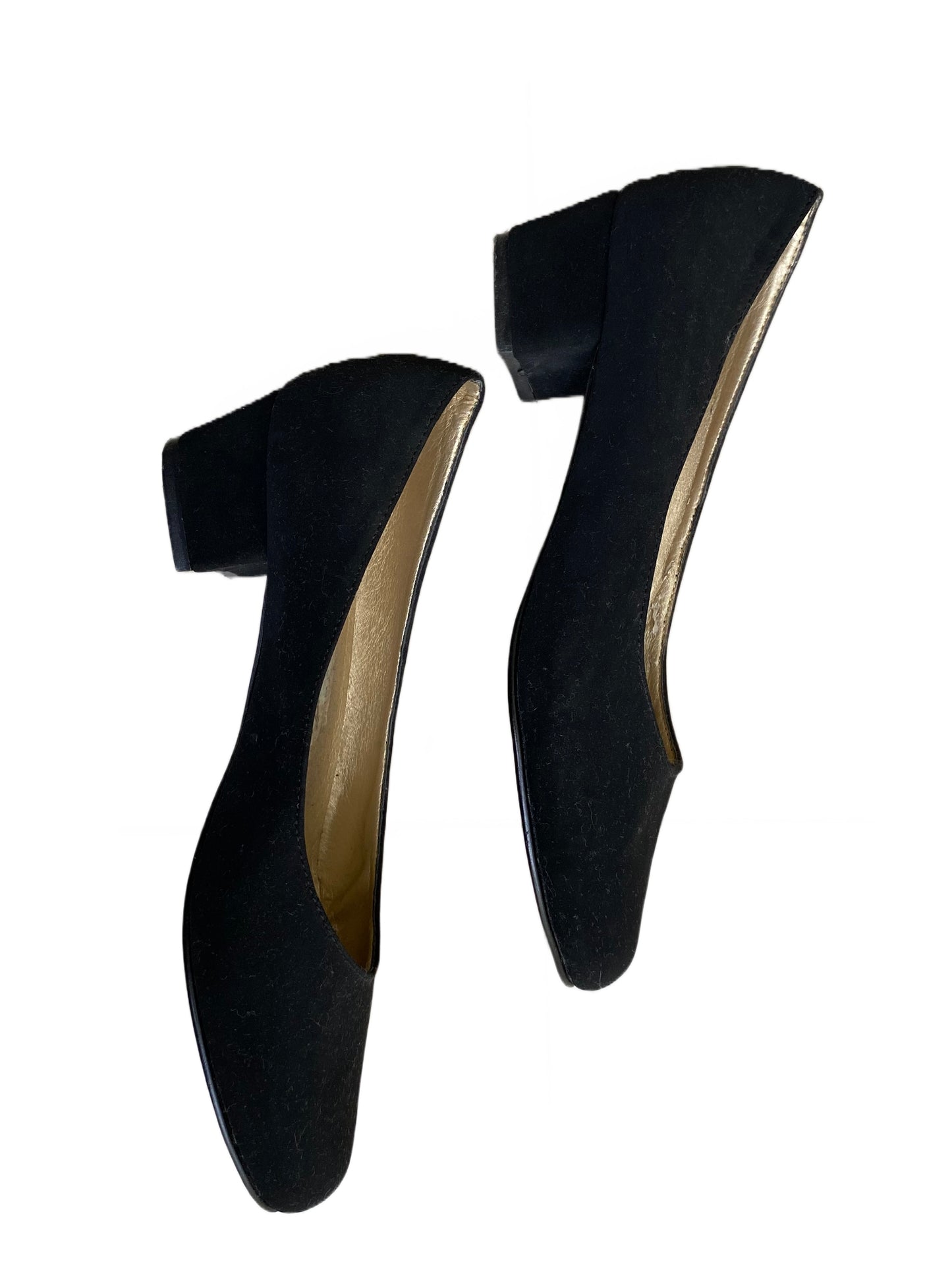 Tacones negros