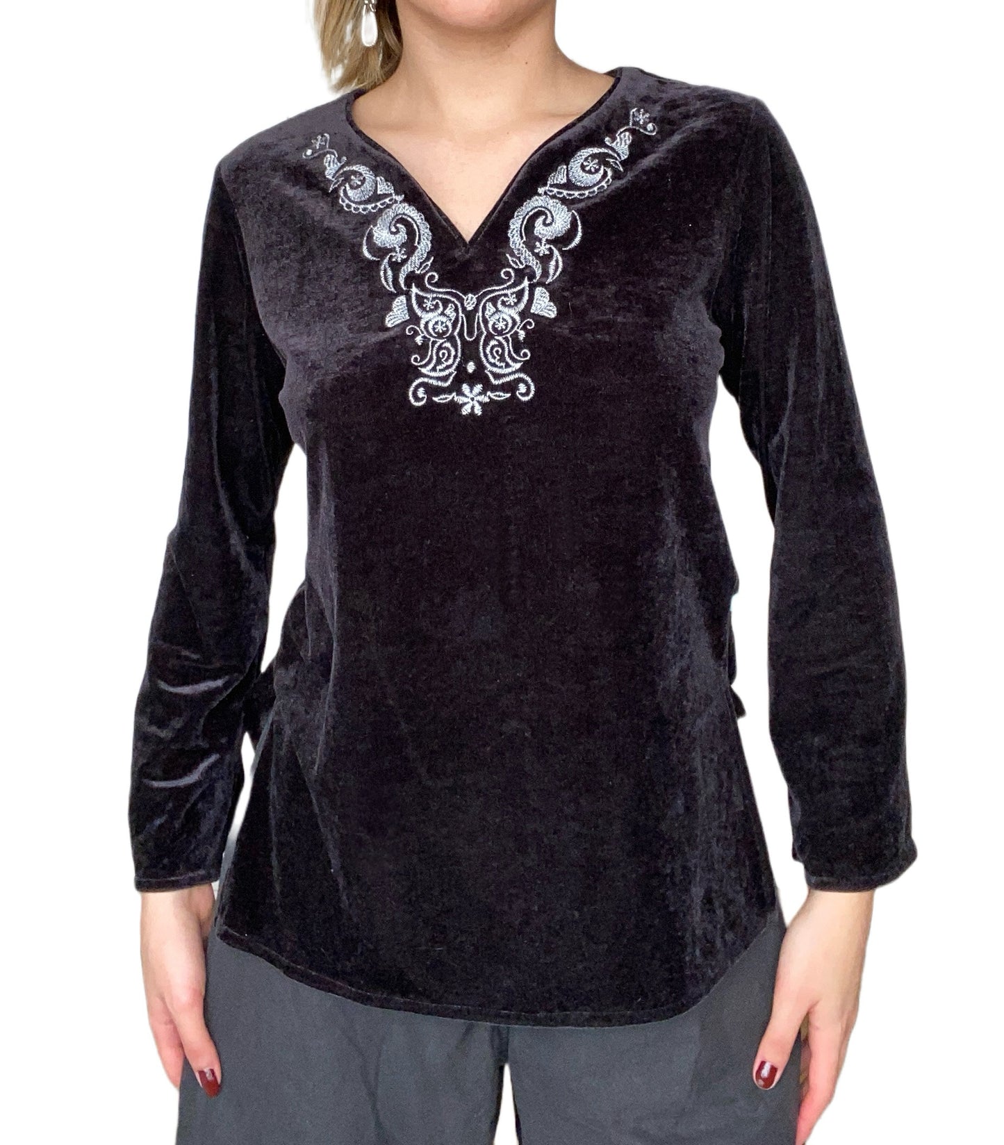 Blusa Negra en Gamuza